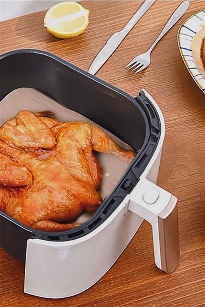 100 Adet Air Fryer Pişirme Kağıdı Tek Kullanımlık Yağ Su Geçirmez Yapışmaz Deliksiz Düz Kare Model