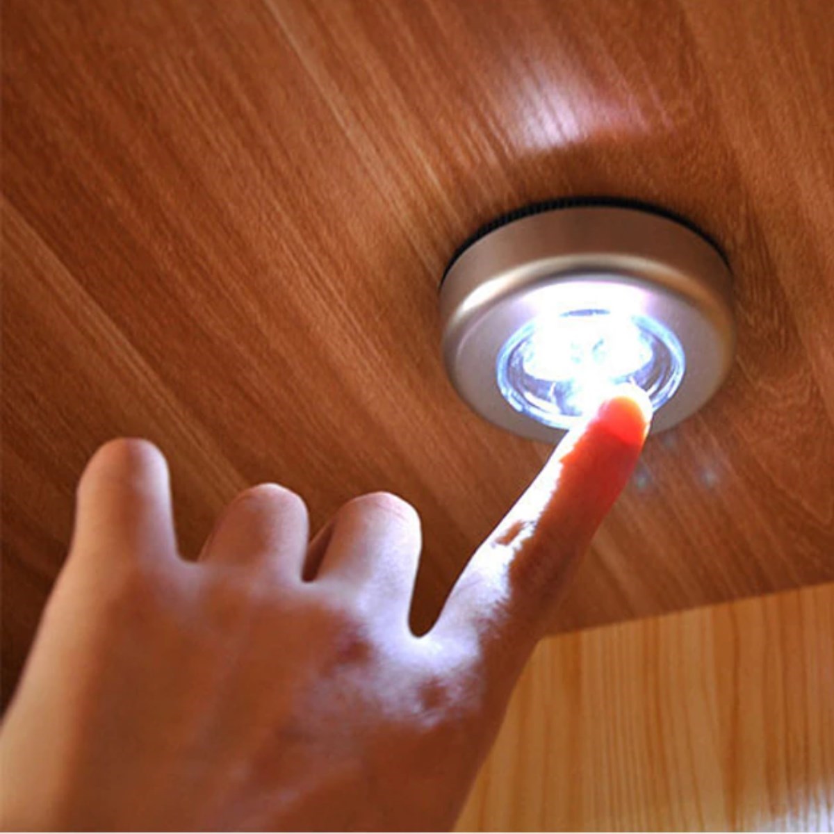 Kablosuz Spot Pıllı Dokunmatık Led Lamba 3 Ledlı Dolap Lambası