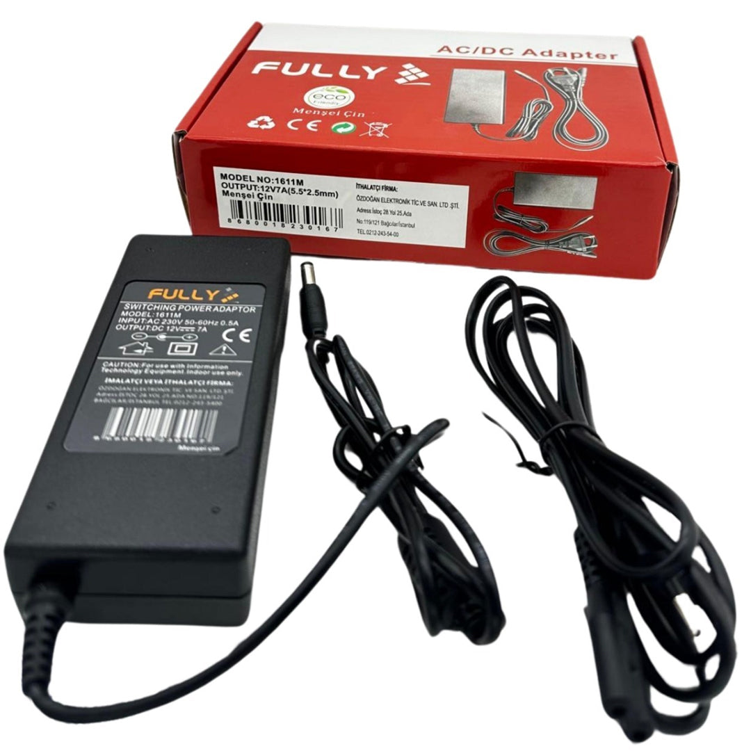 12 Volt - 7 Amper 5.5*2.5 Uçlu Plasti̇k Kasa Masaüstü Adaptör