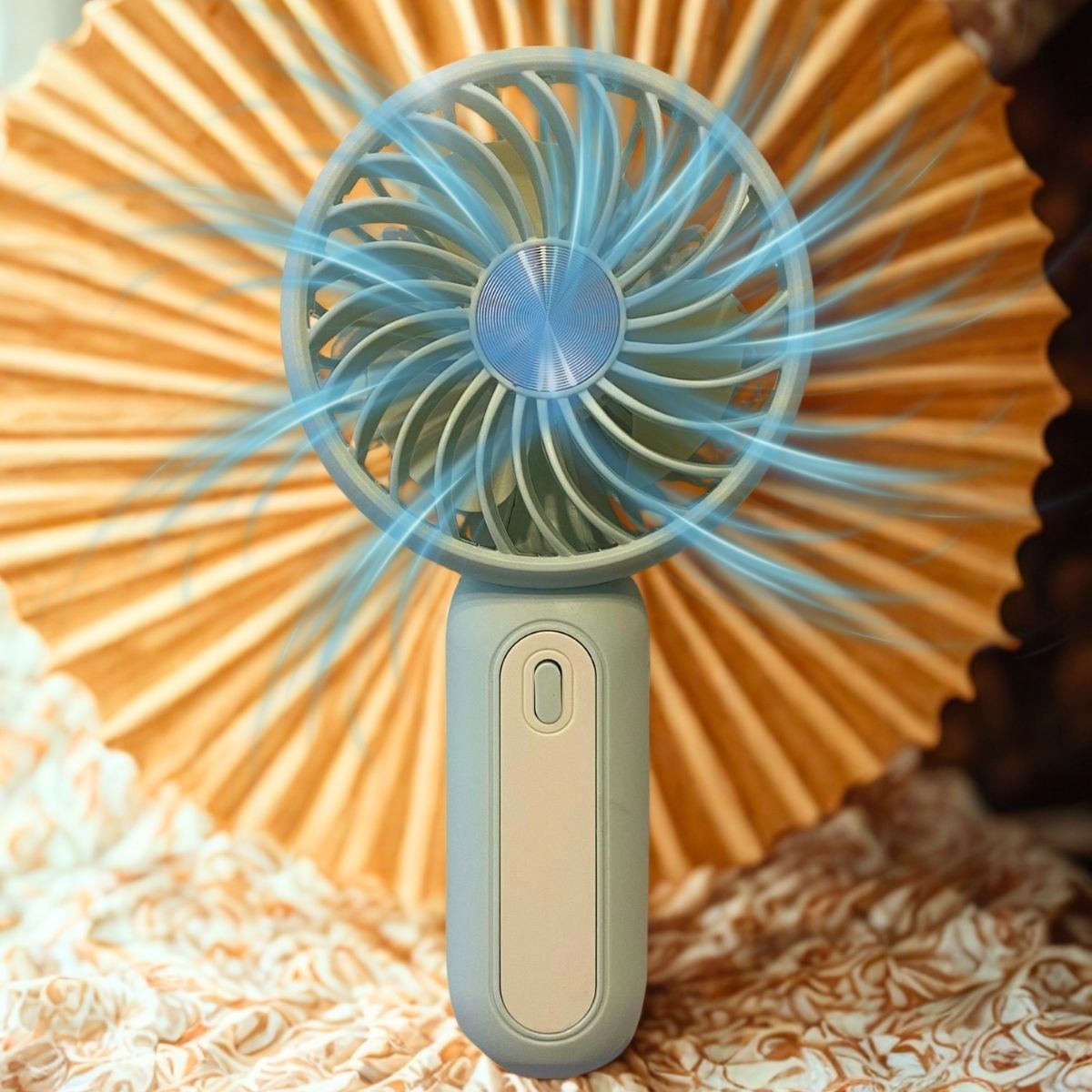 Masa Üstü Standlı USB ile Şarj Olabilen 3 Ayarlı Fan Modlu Çanta Tipi El Fanı