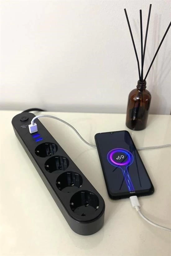 4lü Siyah Anahtarlı 3 Usb Li Akım Korumalı Topraklı Çocuk Korumalı Grup Priz 2 Metre