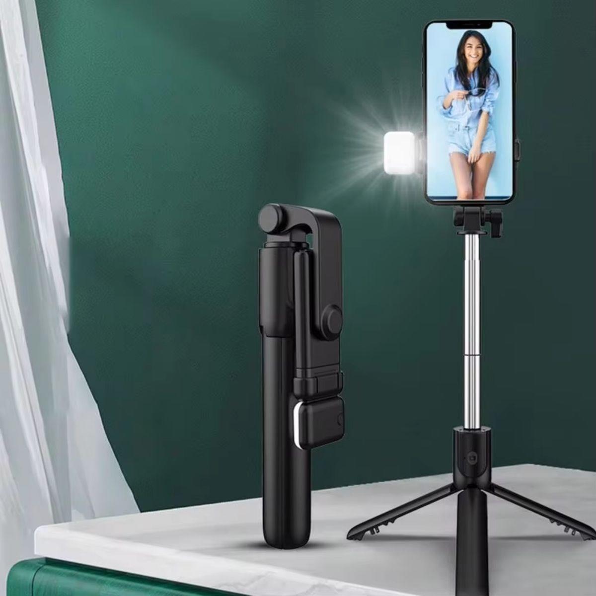 Kendiliğinden LED Işıklı Kumandalı Uzayabilen Selfie Çubuğu,Masa Üstü Tripod (4620)