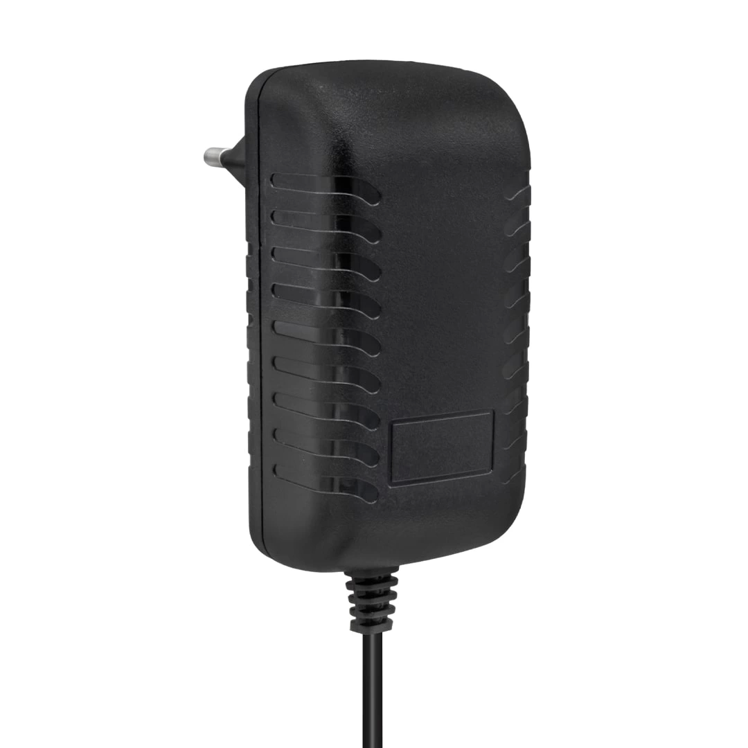 Pm-16736 5 Volt - 2.5 Amper 5.5*2.5 Mm Uçlu Plastik Kasa Priz Tipi Adaptör